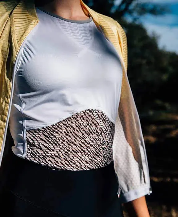 CAFE DU CYCLISTE Women Cecilia Sleeveless Mesh Baselayer - Tiger