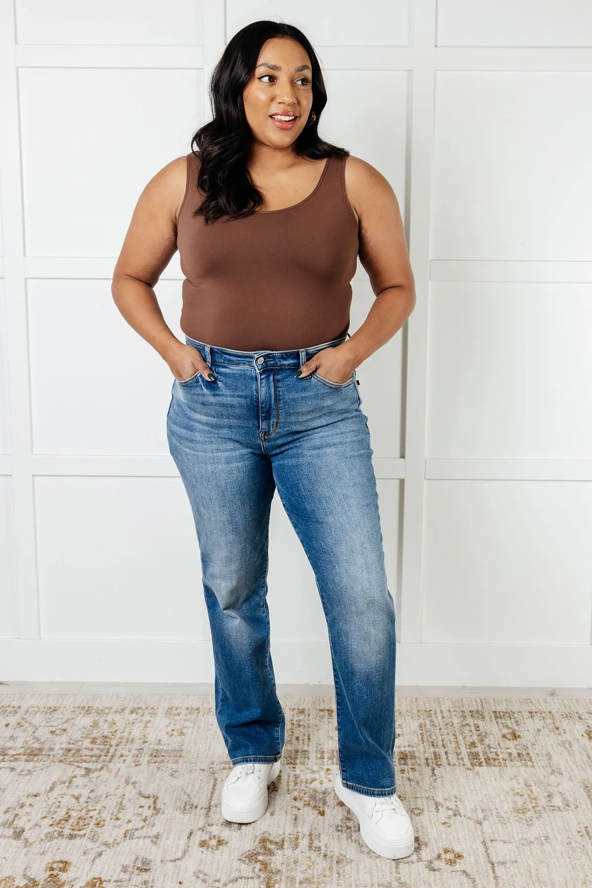 ONLINE EXCLUSIVE JUDY BLUE Nivea Vintage Wash Thermal Straight Jeans