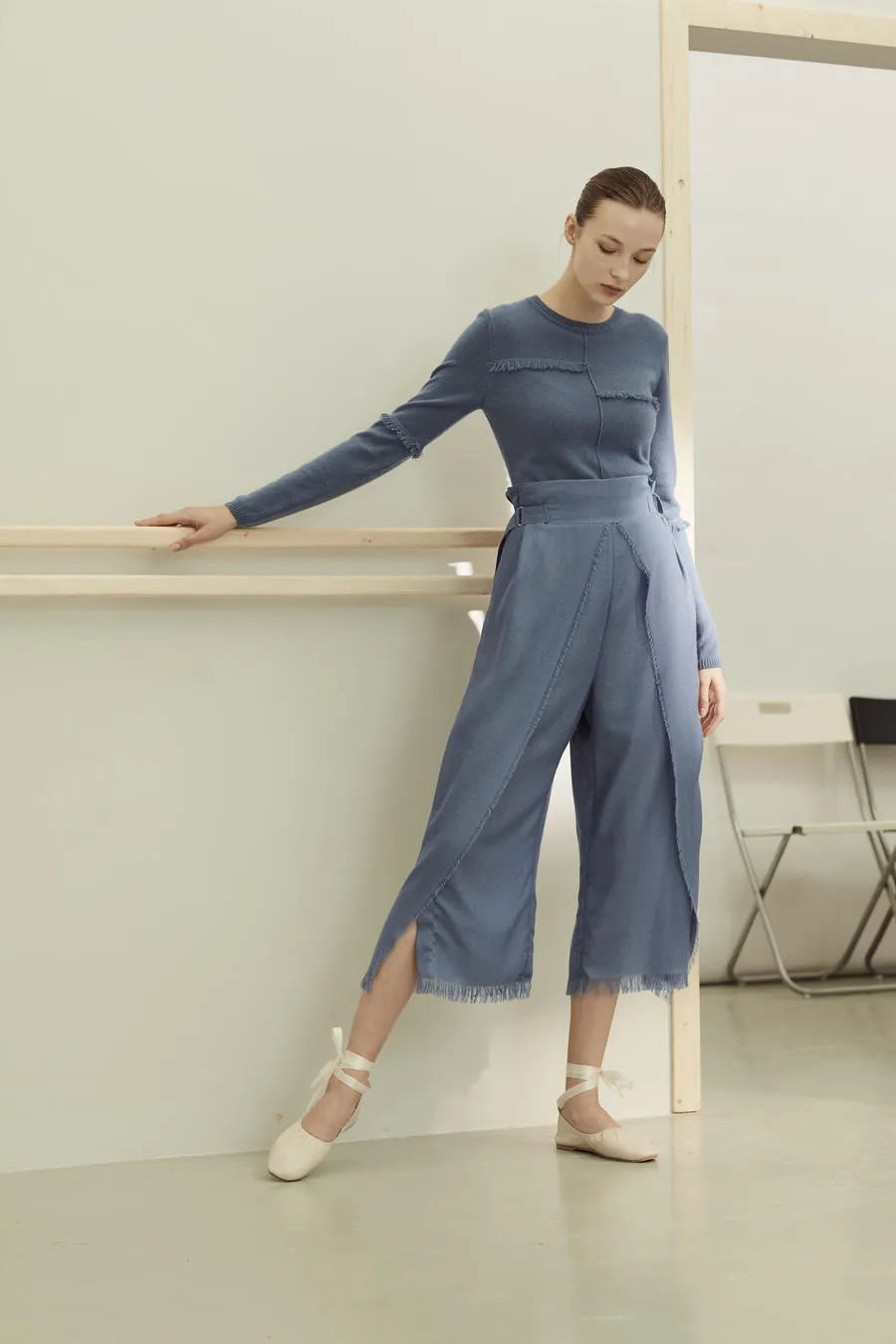 Pure cashmere crew neck jumper