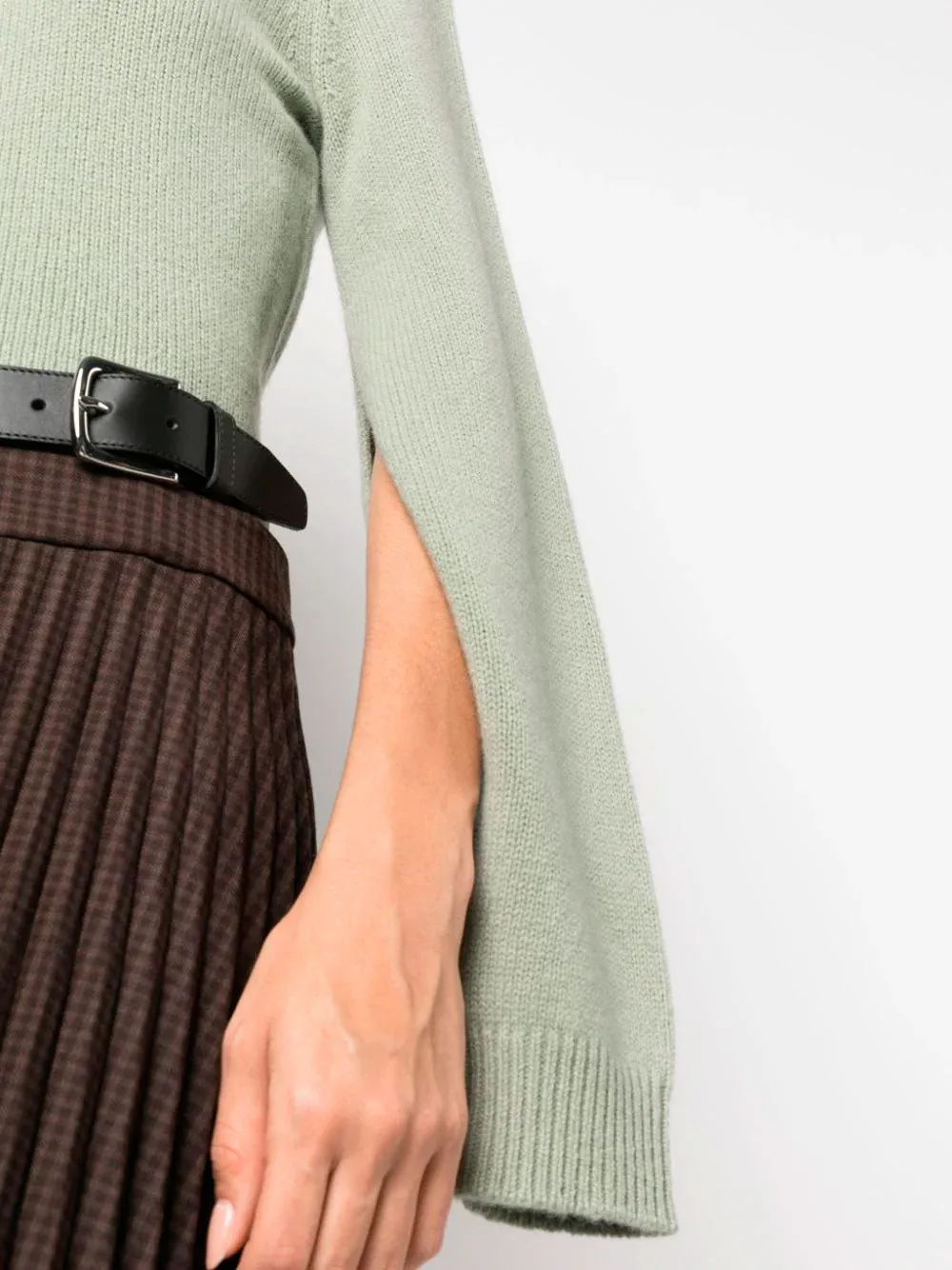 Slit-sleeves wool jumper