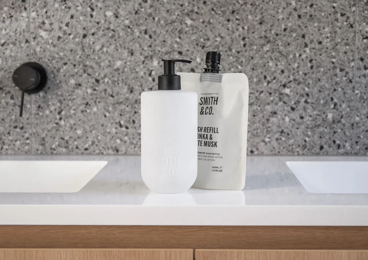 Smith & Co. Wash 400ml - Tonka & White Musk